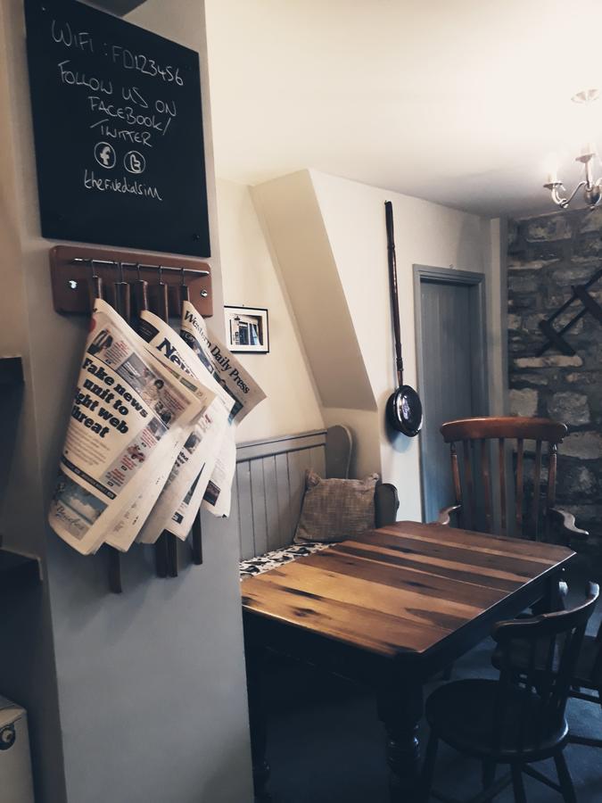 The Five Dials Inn イルミンスター エクステリア 写真